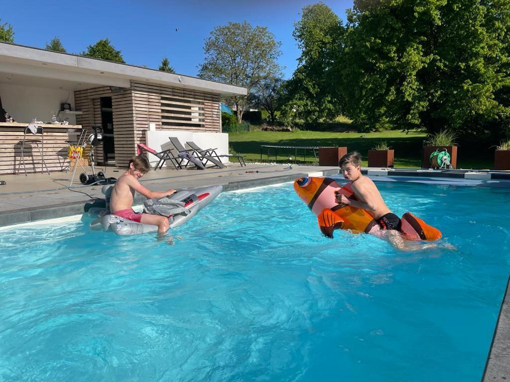 Appartement 5 Personnes Avec Acces Piscine Et Jacuzzi Villers-la-Ville Exterior foto